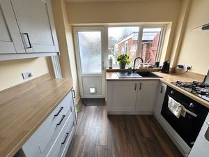 Photo 8- click for photo gallery